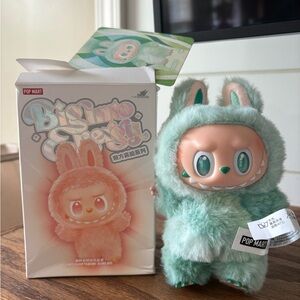 Pop Mart- Labubu Serenity